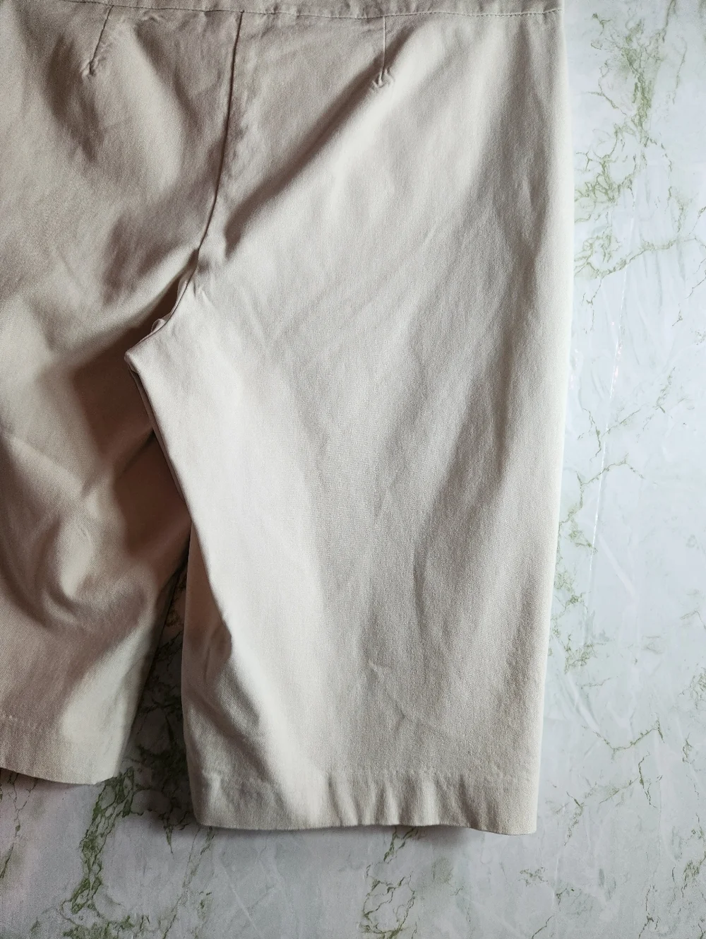 Chico's Pull-On Light Khaki Bermudas
